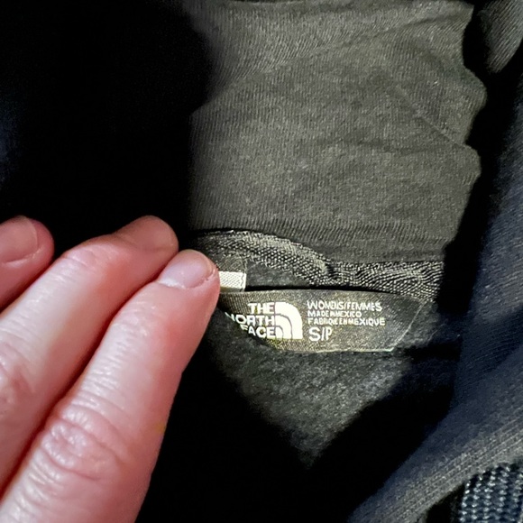 Womens XS northface hoodie - Picture 4 of 5